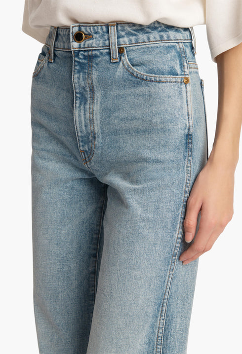 Danielle Stretch Jean
